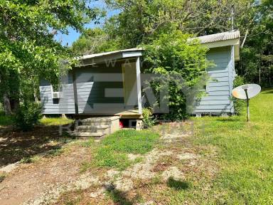 Main picture of 1037 Brown Rd