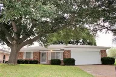 Main picture of 213 Munz St