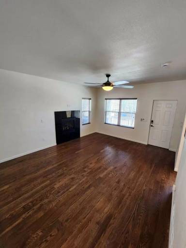 Main picture of 218 N 7th St