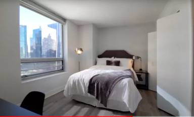 Main picture of 550 W Fulton St