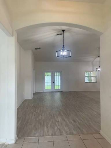 Main picture of 314 Erie Dr