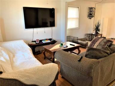 Main picture of 2621 Kimball Ave