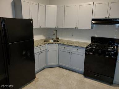 Main picture of 210 Grant Ave