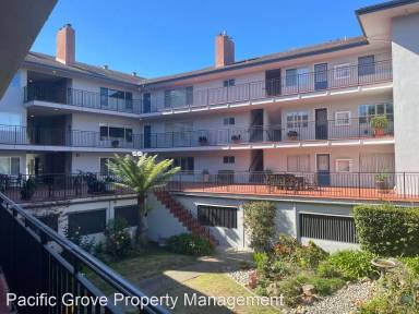 Main picture of 810 Lighthouse Ave