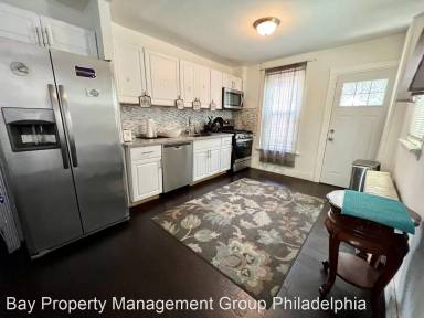 Main picture of 5541 Crowson St