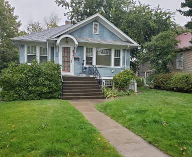 Main picture of 2217 1st Ave S