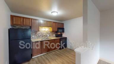 Main picture of 3341 E Fountain Blvd