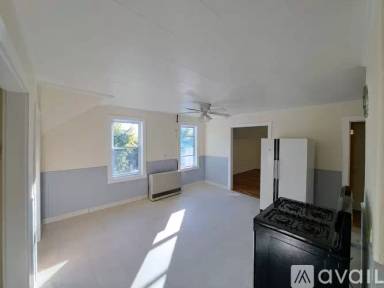Main picture of 28 Goddard St