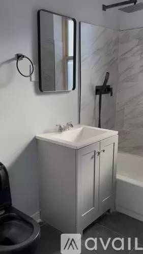 Main picture of 1248 W 89th St