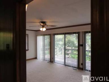 Main picture of 245 Swan View Dr