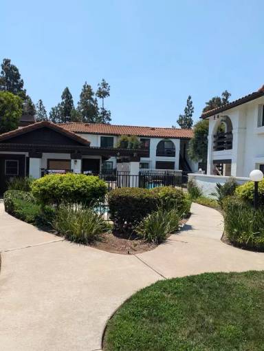 Main picture of 1751 Pepper Dr