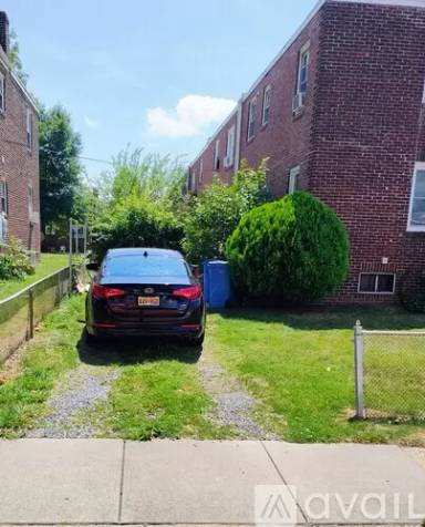 Main picture of 601 Broadway