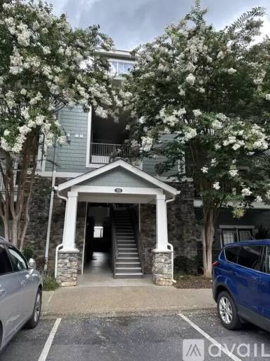 Main picture of 700 Vista Lake Dr