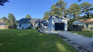 Main picture of 2202 Bridle Trl