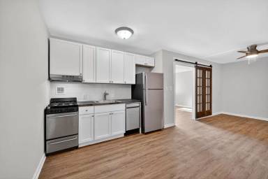 Main picture of River Place North