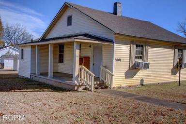 Main picture of 3601 Grote St SW