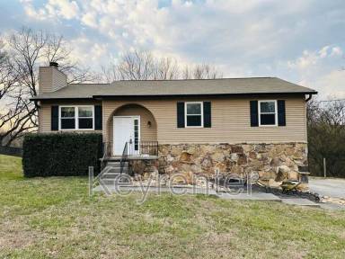 Main picture of 2408 Bishops Bridge Rd