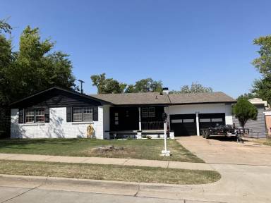 Main picture of 2158 S 78th East Ave