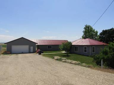 Main picture of 17391 Homedale Rd