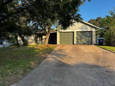 Main picture of 7602 Chelmsford Dr