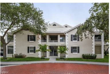 Main picture of 2850 N Oakland Forest Dr