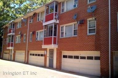 Main picture of 977 Stuyvesant Ave
