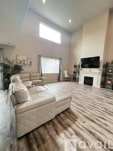 Main picture of 5624 24th St NE