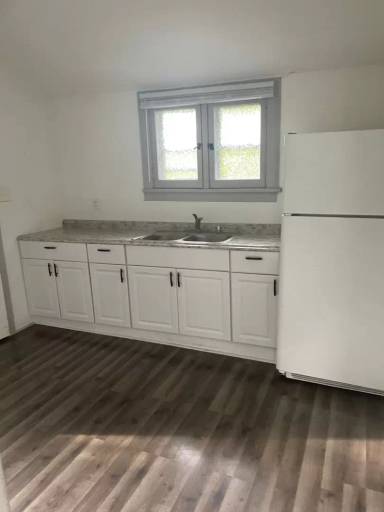 Main picture of 2977 N 6th St