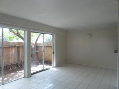 Main picture of 4549 Gollihar - 3