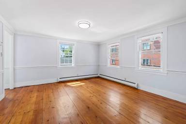 Main picture of 10 Atkinson St