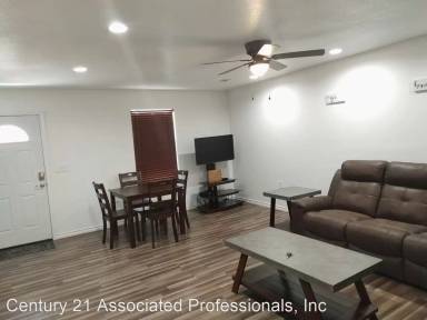 Main picture of 511 W Luckey St