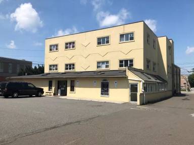 Main picture of 470 Prospect Ave