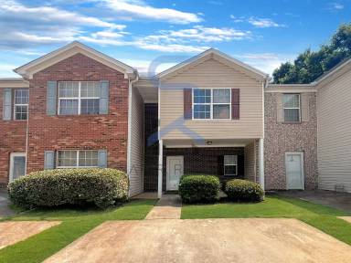 Main picture of 1562 Eastern Sunrise Ln