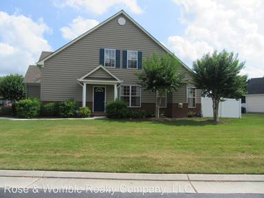 Main picture of 980 Hunley Dr