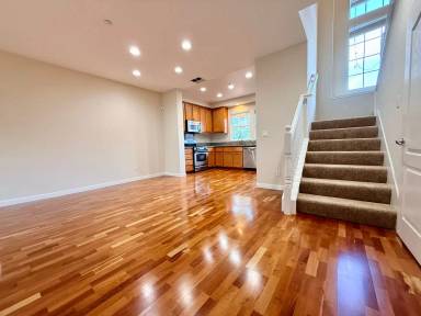 Main picture of 569 Montego Ter