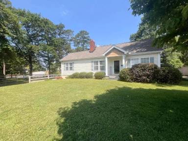 Main picture of 28 Crystal Ave