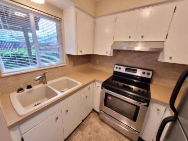 Main picture of 1531 Mill St SE
