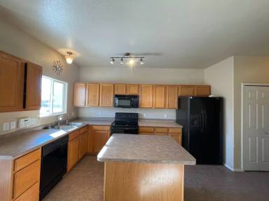 Main picture of 8247 Parkglen Dr