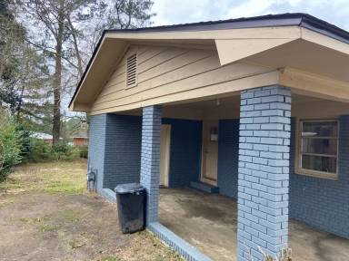 Main picture of 3526 Montecello Dr