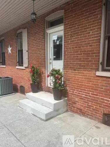 Main picture of 618 W Chestnut St