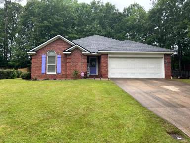 Main picture of 7999 Big Creek Ct