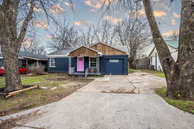 Main picture of 1014 Davis St NW