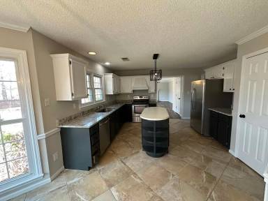 Main picture of 2881 Wynford Dr SW