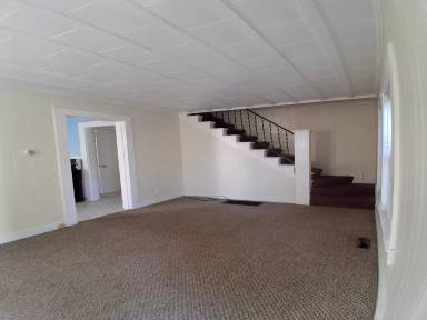 Main picture of 5 Ruggles Ct