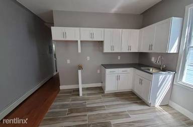 Main picture of 214 S 8th St