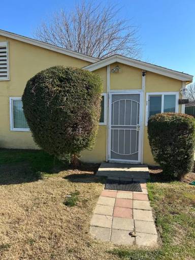 Main picture of 10741 14 1/2 Ave