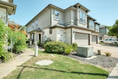 Main picture of Parmer Village Townhomes