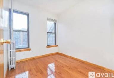 Main picture of E 14th St