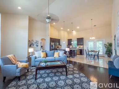 Main picture of 5605 Roosevelt Ave