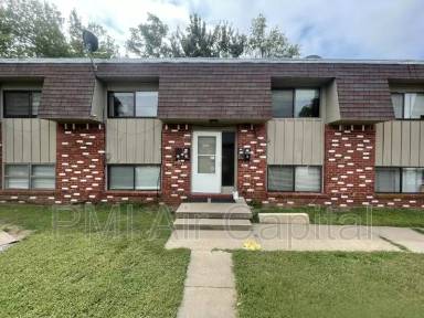 Main picture of 1706 S Fern St
